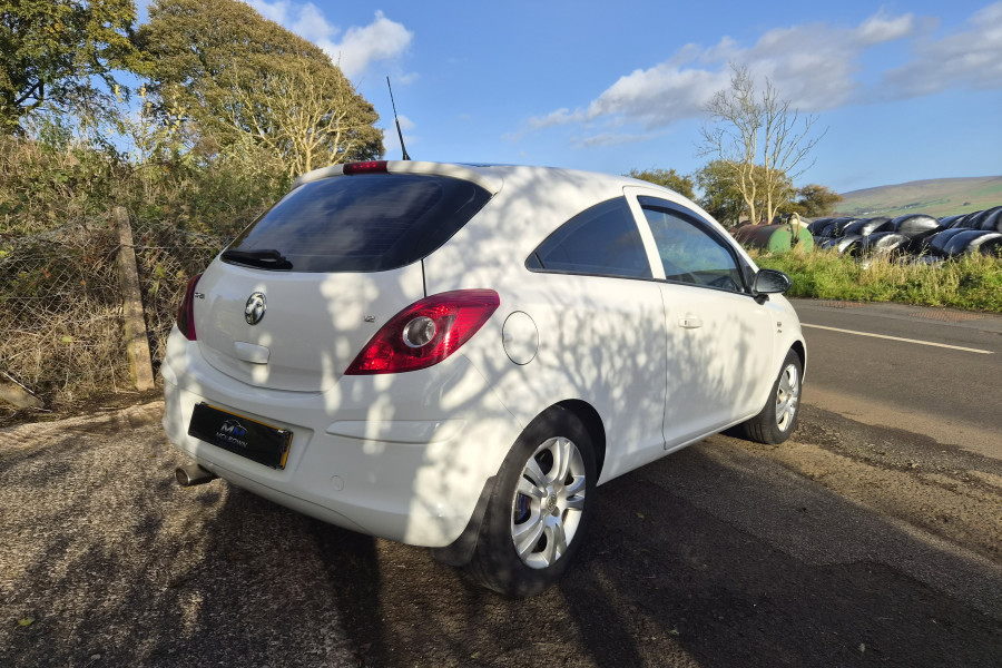 Vauxhall  Corsa 