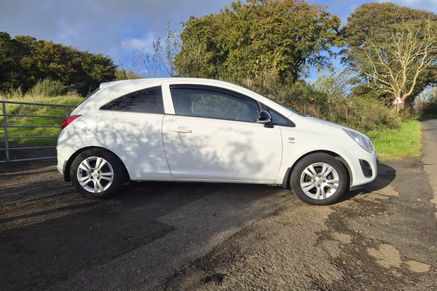 Vauxhall  Corsa 